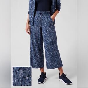 Athleta Pants Womens 2 Blue Avenue Wide Leg Crop Granite Speckle Pull On Travel